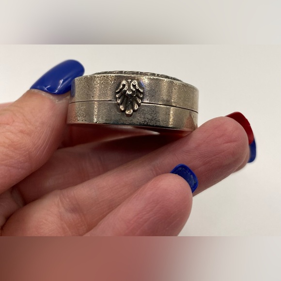 Silver Etched Dried Flower Hinged Trinket Box Vintage - Picture 9 of 14